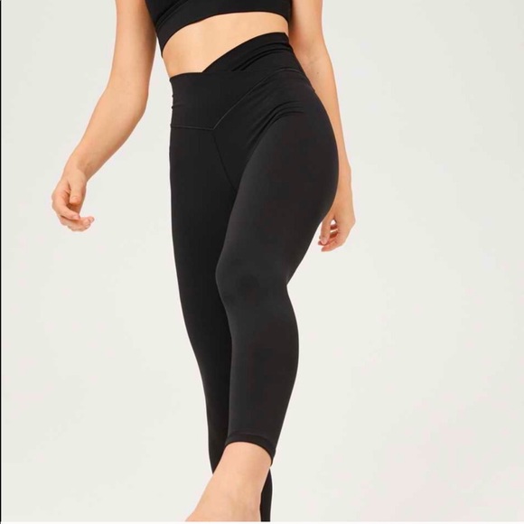 Famous Tiktok Crossover Legging 